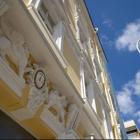 Apartment Angelo Roma Prague